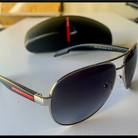 Authentic PRADA LINEA ROSSA Sunglasses - Picture 4 of 8